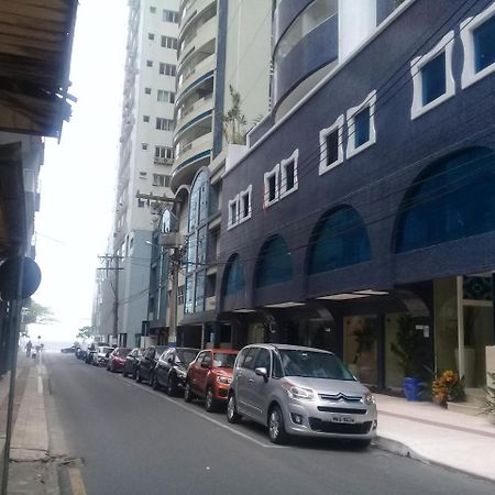 Lindo Apartamento Vista Mar Balneario Camboriu Luaran gambar